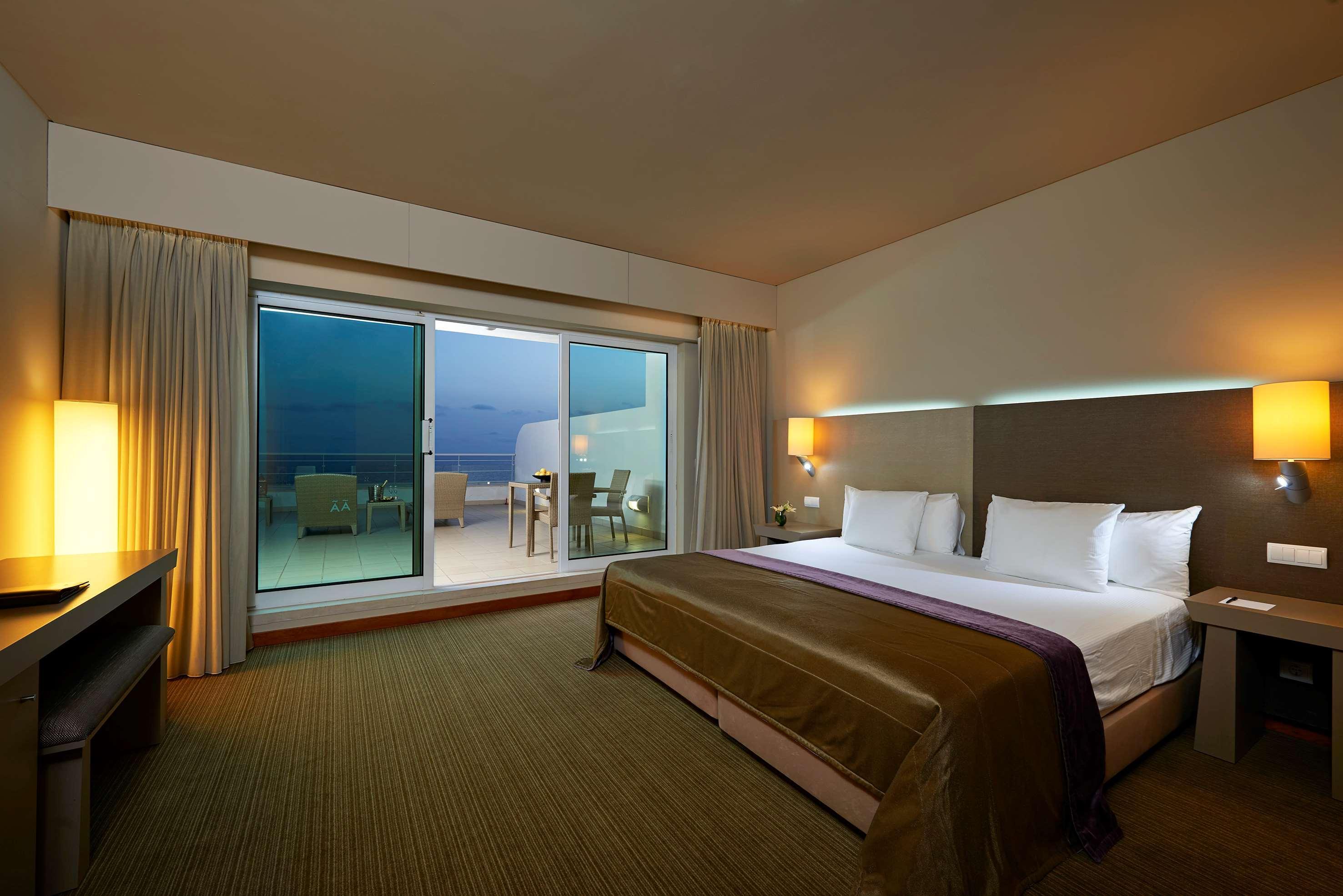 Melia Madeira Mare Hotel Funchal  Eksteriør billede A room at the hotel