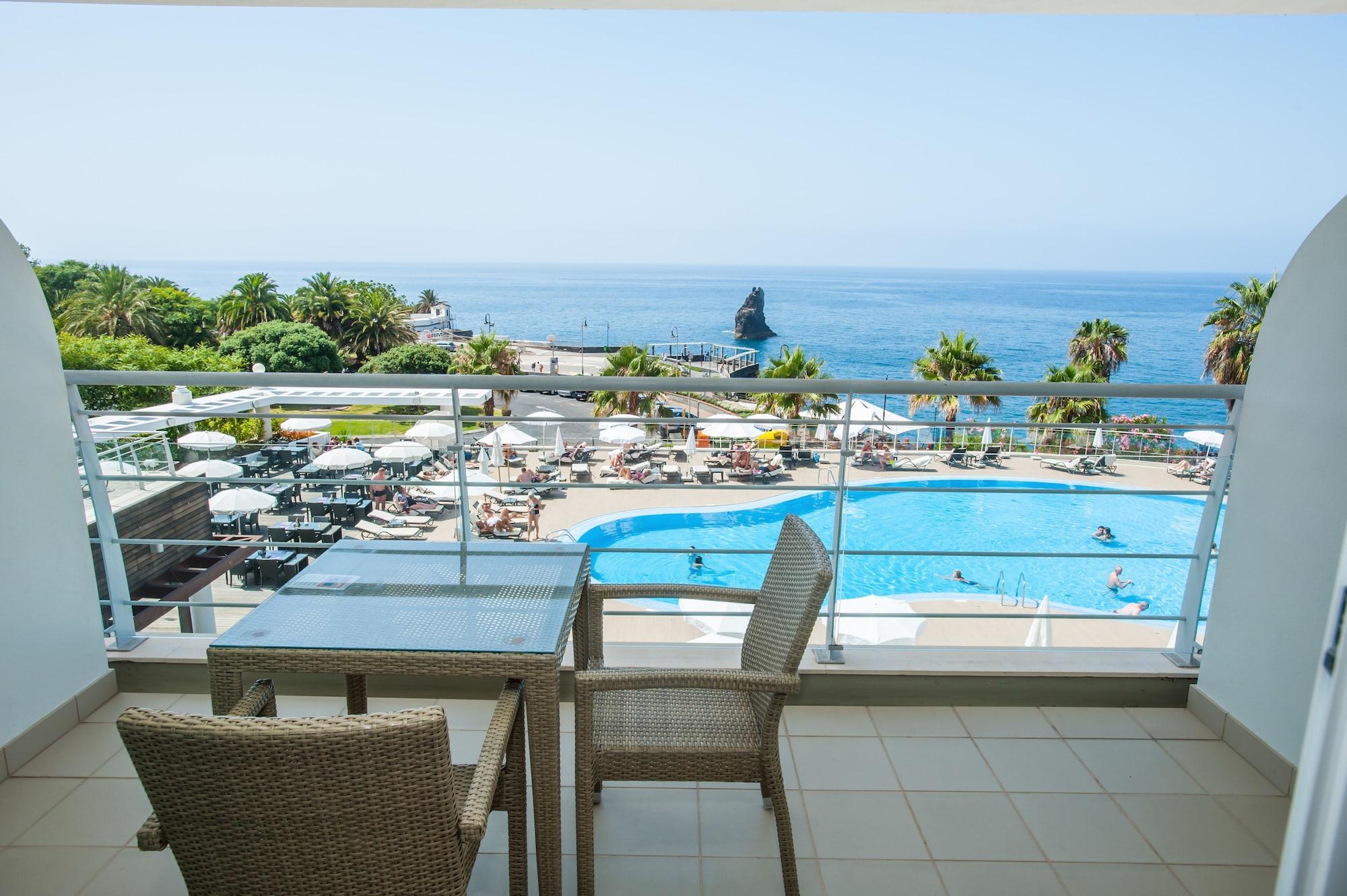 Melia Madeira Mare Hotel Funchal  Eksteriør billede Balcony of a hotel room