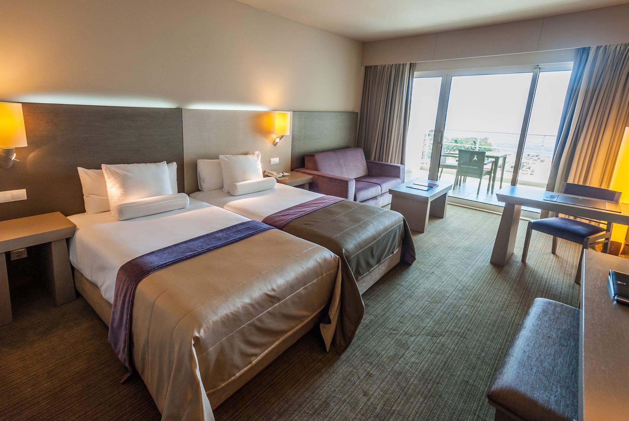 Melia Madeira Mare Hotel Funchal  Eksteriør billede A room at the hotel