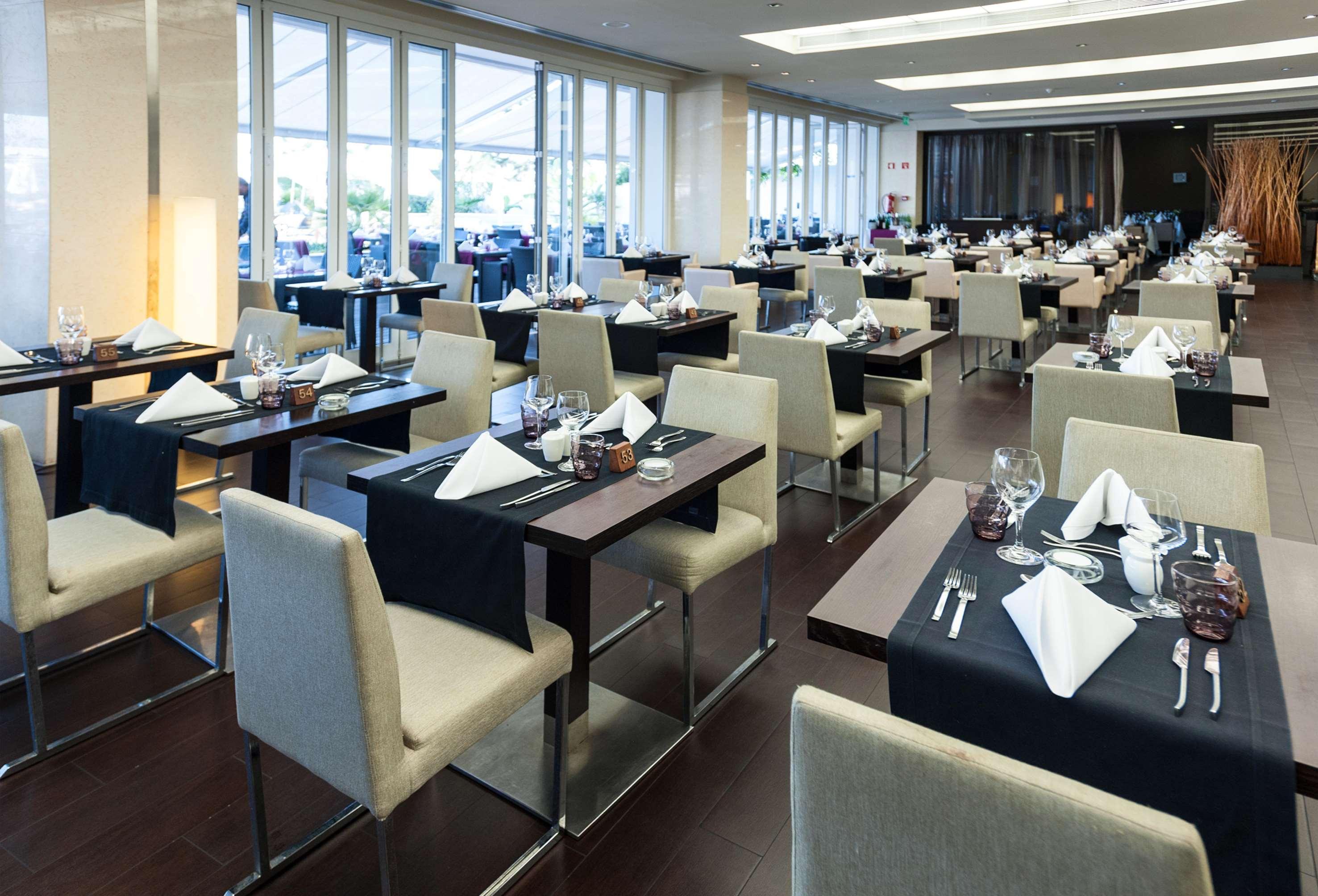 Melia Madeira Mare Hotel Funchal  Eksteriør billede The restaurant