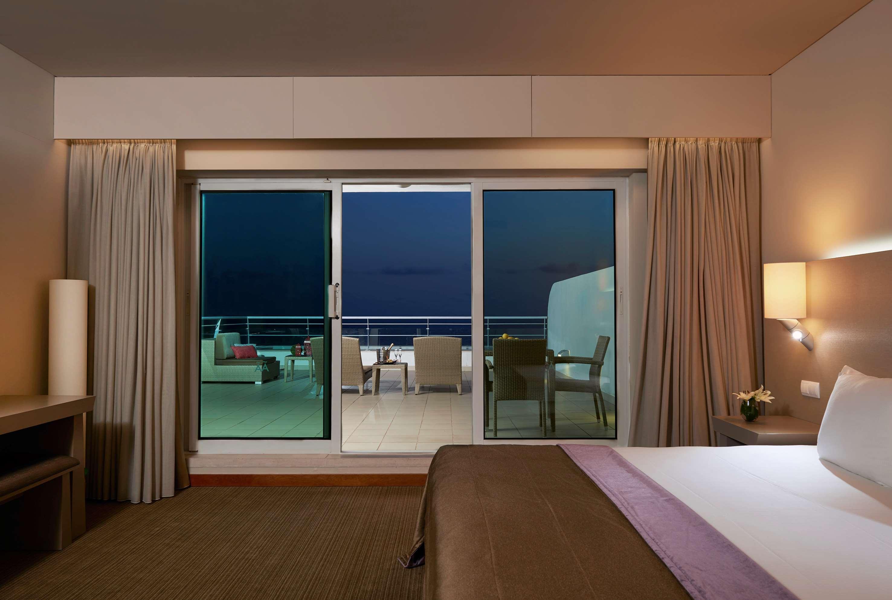 Melia Madeira Mare Hotel Funchal  Eksteriør billede Suite