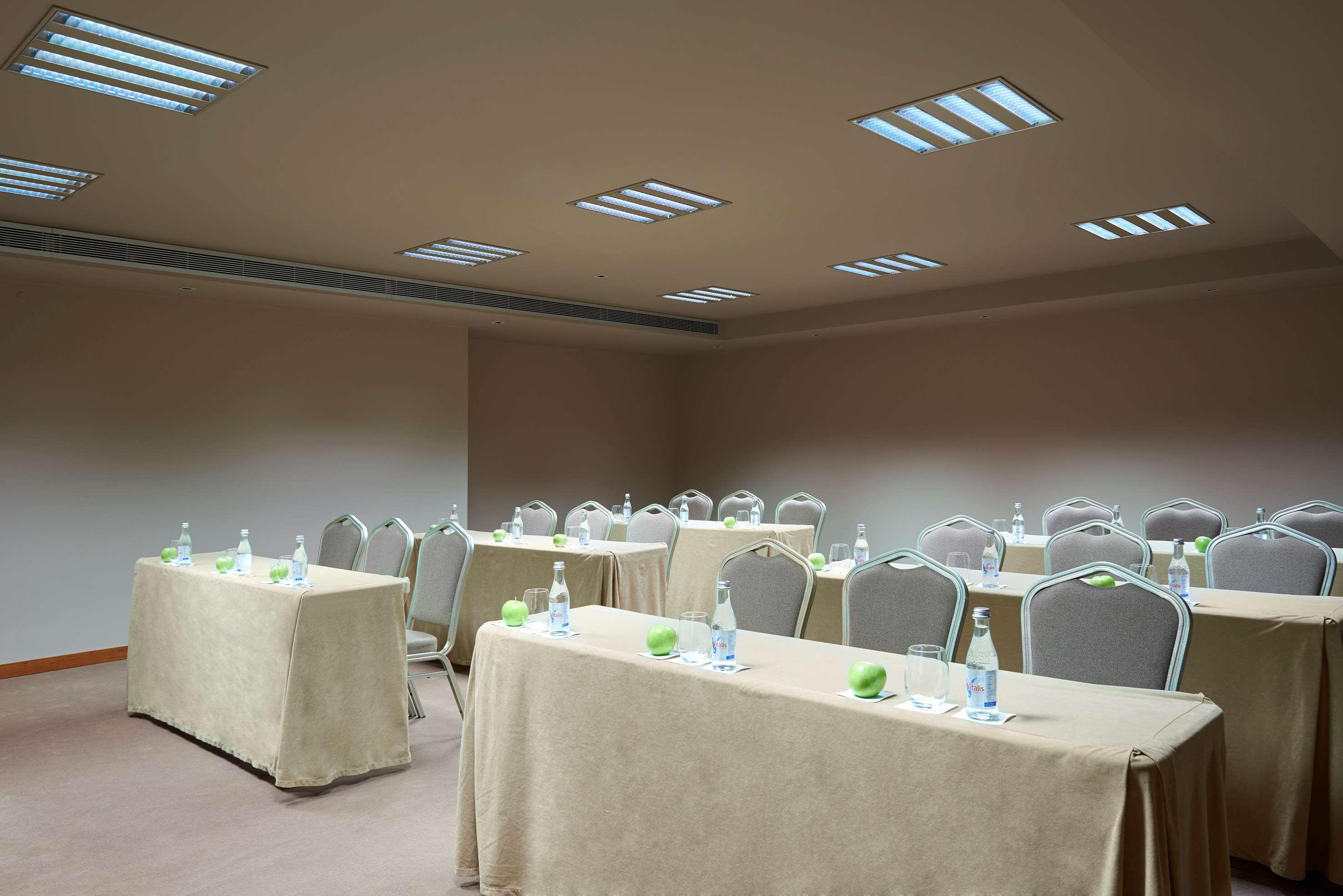Melia Madeira Mare Hotel Funchal  Eksteriør billede Meeting room