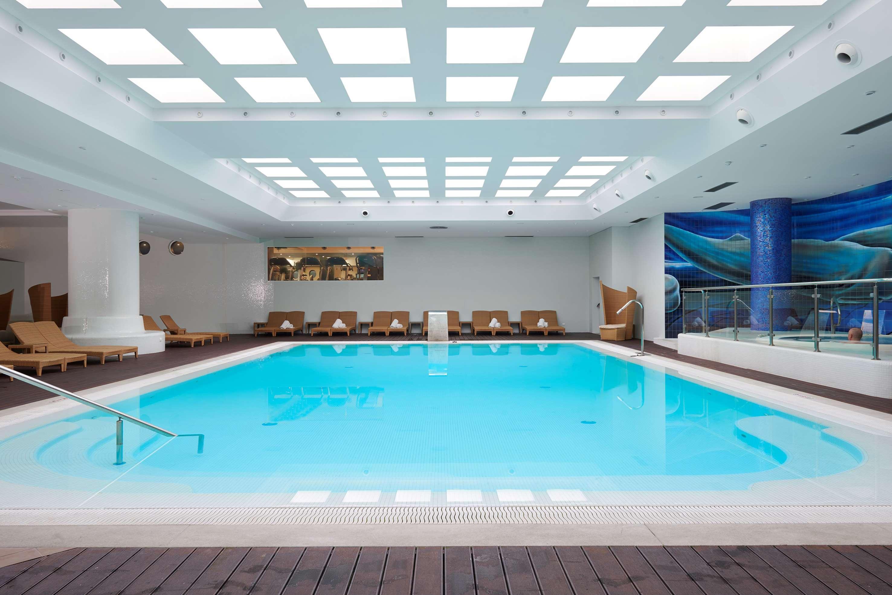 Melia Madeira Mare Hotel Funchal  Eksteriør billede The swimming pool at the hotel