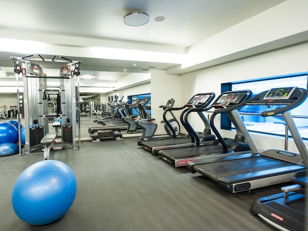 Melia Madeira Mare Hotel Funchal  Eksteriør billede The gym at The Standard East Village